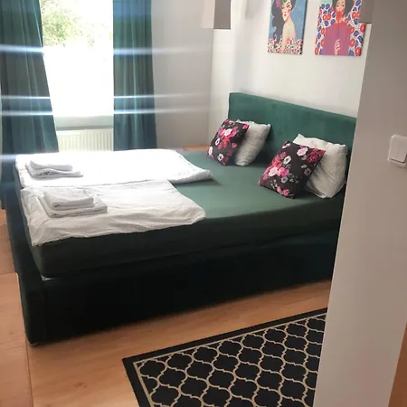 Viking منزل للإقامة Dziwnów